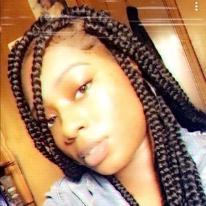 Meet your Posher, Sadera